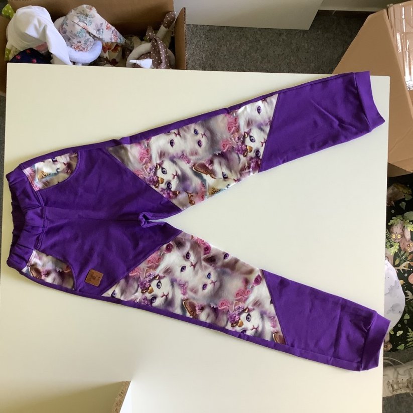 Tepláčky pro juniory - Barva: Bordó tepláky, Velikost: vel. 140