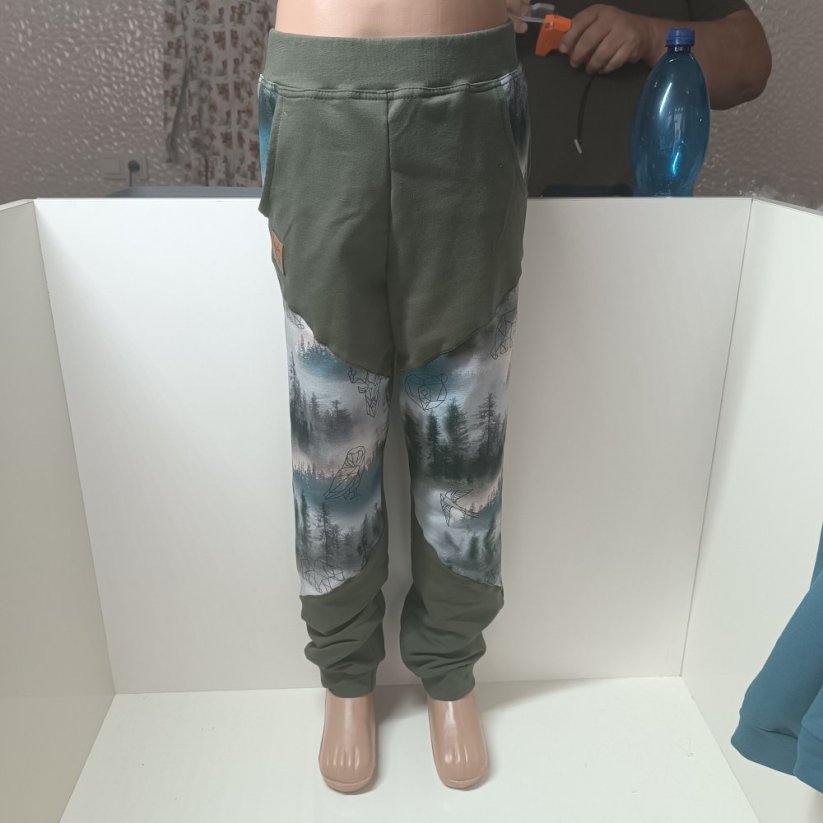 Tepláčky pro juniory - Barva: Bordó tepláky, Velikost: vel. 140