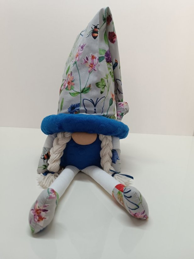 Trpaslík - Varianta: letní, Ozdoba: Copánky, Chcete si motiv vybrat sami, nebo se nechat překvapit?: Chci si vybrat (prosím zaslat fotografie výrobků)